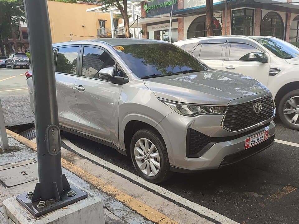 Toyota Innova Reborn 2023